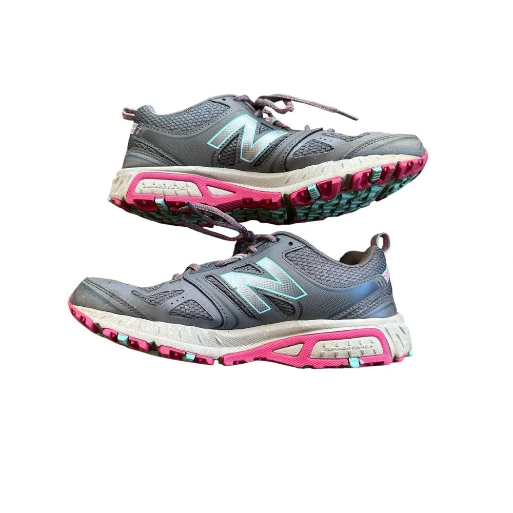 New Balance 412 v3 Gray, Pink, Blue Size 8.5‎ Women's